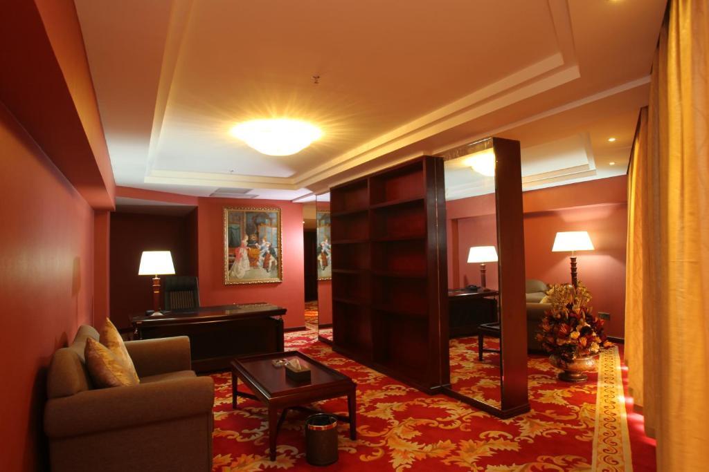 Hawaii Hotel Саня Екстериор снимка